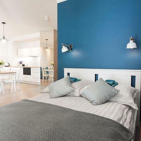 Blue Apartment In Vibrant Heart Of Gdynia Exteriör bild