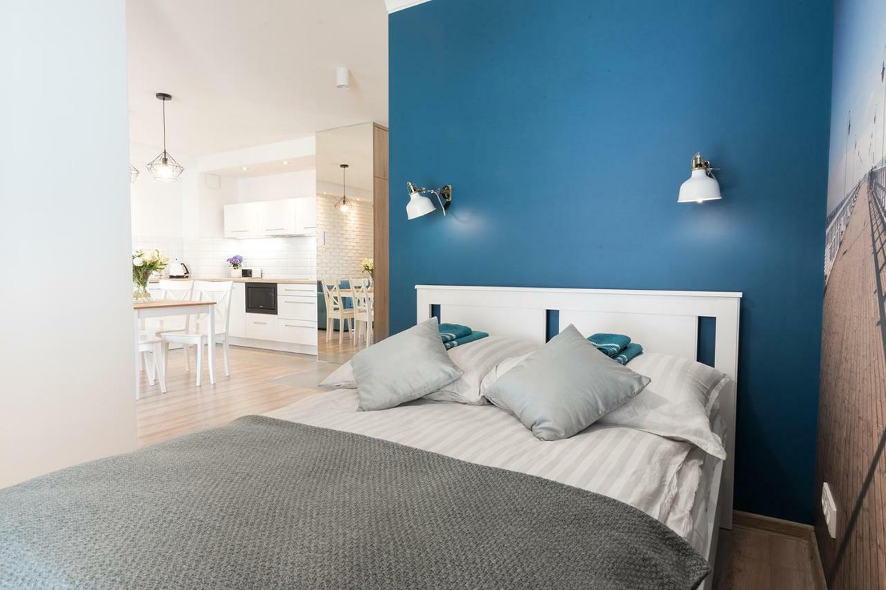 Blue Apartment In Vibrant Heart Of Gdynia Exteriör bild